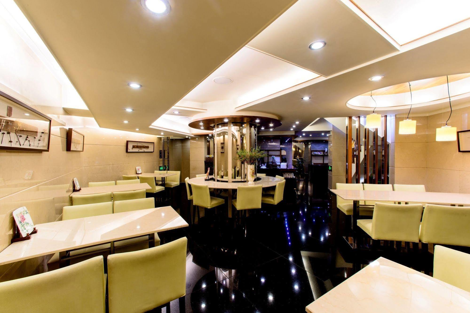 高苑商務旅館中山店 台中 外观 照片